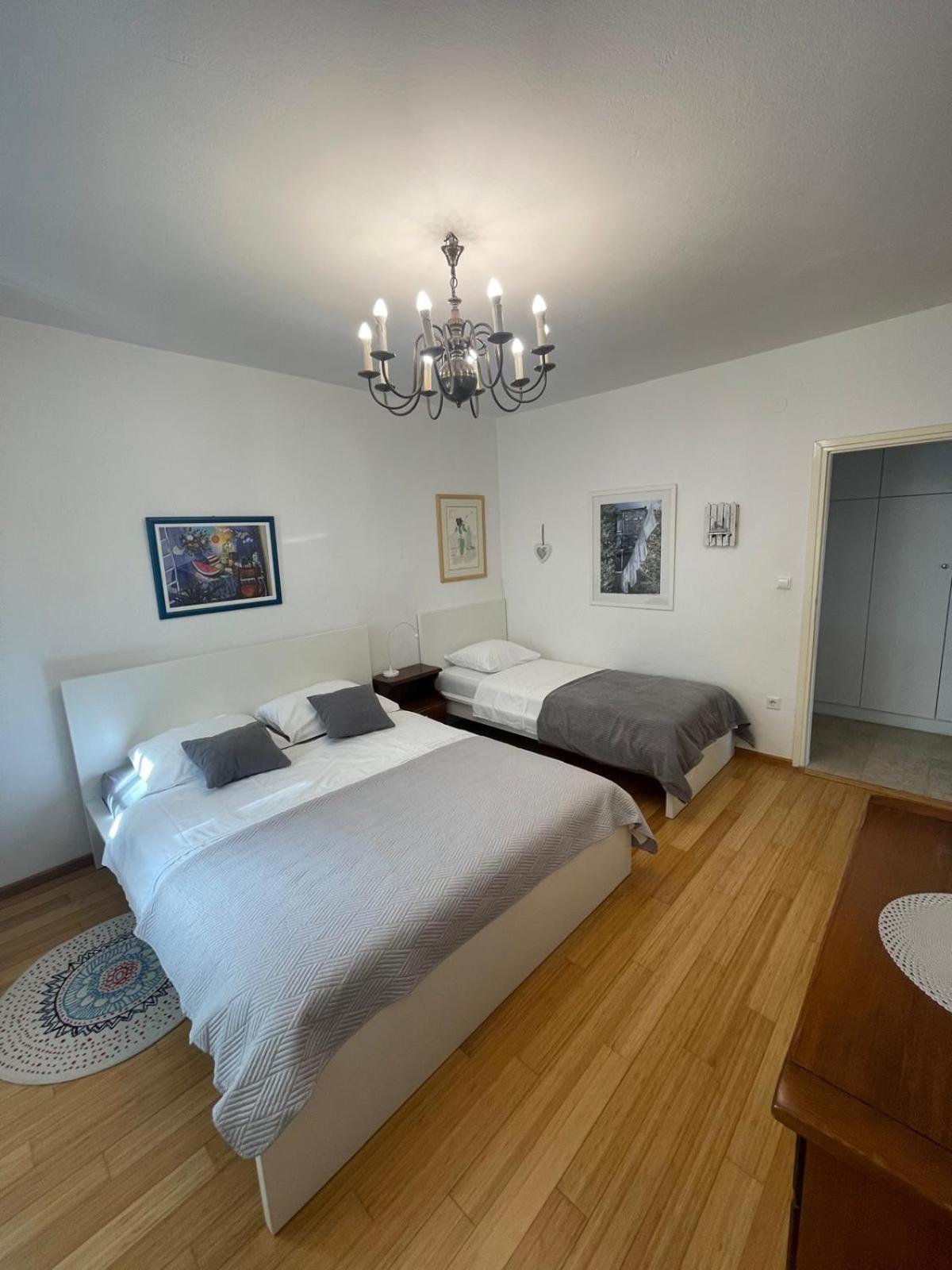 Apartmani Sea View Локва-Рогозница Экстерьер фото